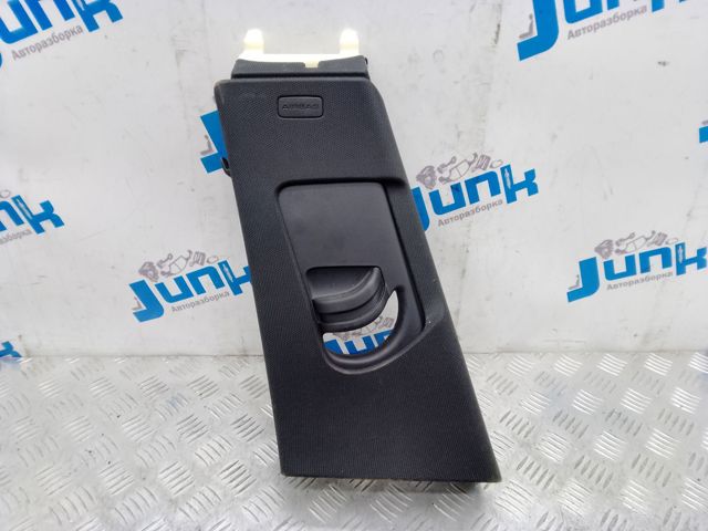 Обшивка стійки кузова внутрішня, середня ліва 8W8867243V48 VAG