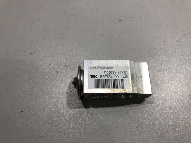 Клапан TRV, кондиціонера 922001HP0C NISSAN