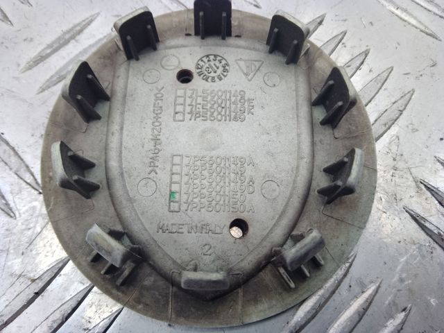 Ковпак диска 955361303009A1 PORSCHE