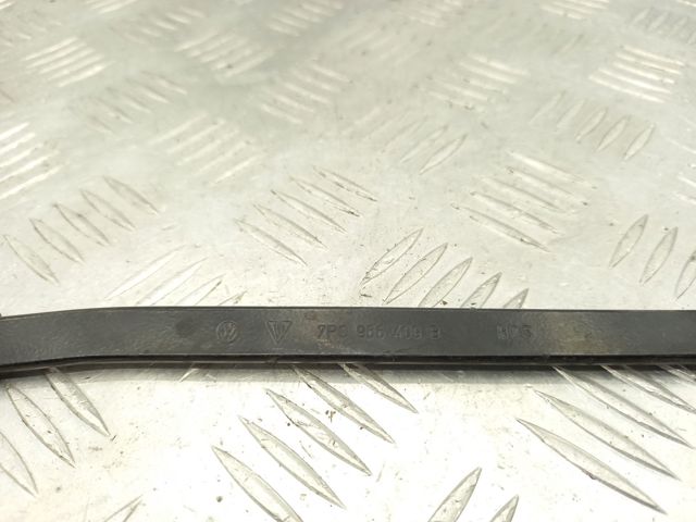 Ричаг двірника 95862802800 VAG