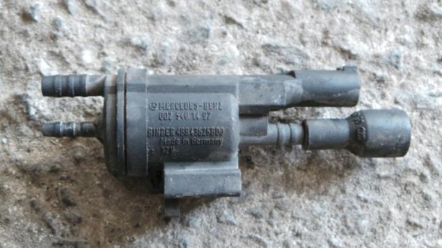 Клапан електропневматичний A0025401497 MERCEDES