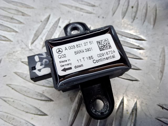 Датчик подушки безпеки A0038208426 MERCEDES