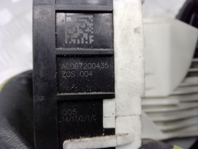 Внутрішній дверний замок A0997200435 MERCEDES