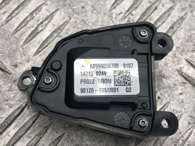 Блок кнопкових перемикачів кермового колеса A0999050700 MERCEDES