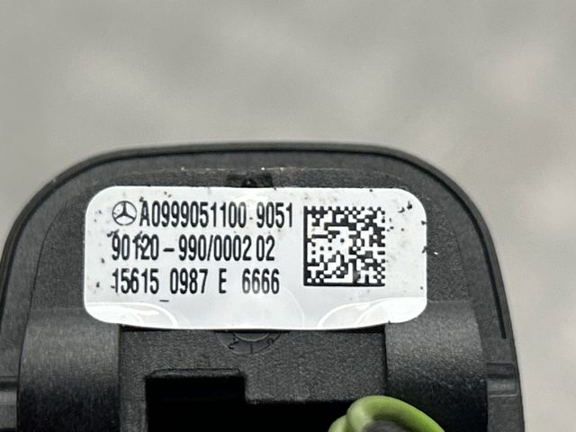 Блок кнопкових перемикачів рульового колеса A0999051100 MERCEDES