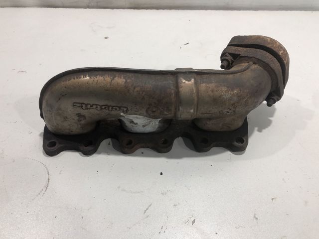 Колектор випускний передній A1041425901 MERCEDES