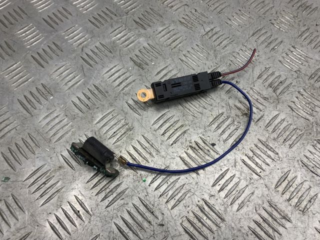 Фільтр перешкод посилювача антени A1568200089 MERCEDES