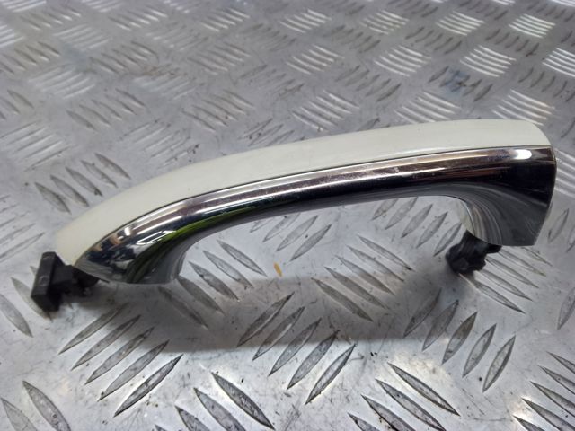 Ручка передніх дверей зовнішня, права A16476006709650 MERCEDES
