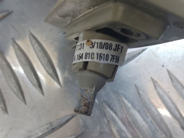 Козирок сонцезахисний автомобіля A16481016107F59 MERCEDES