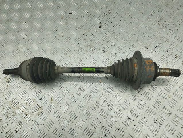 Піввісь передня ліва A1663301600 MERCEDES