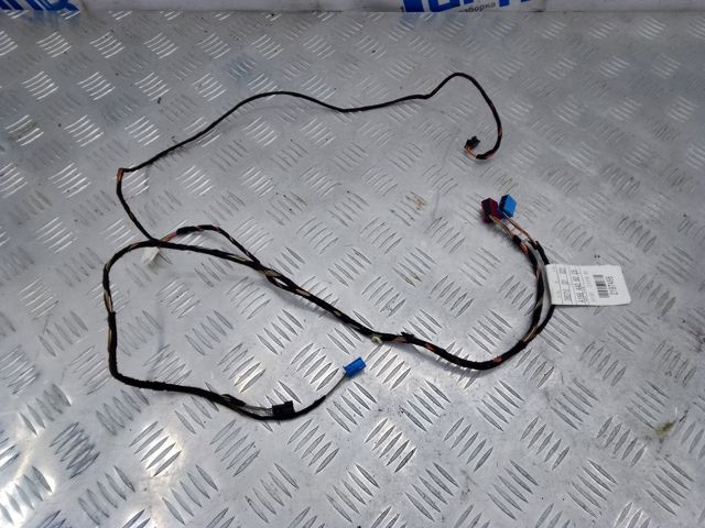 Електропроводка задніх дверей A1664406005 MERCEDES