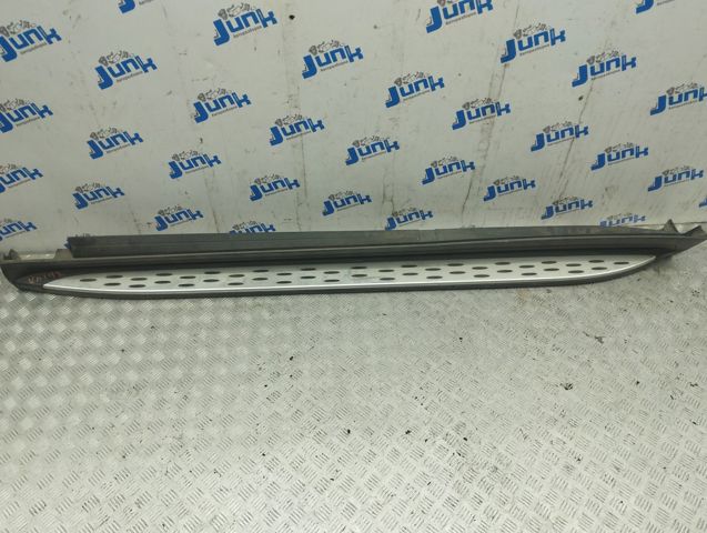Підніжка ліва A1666900075 MERCEDES