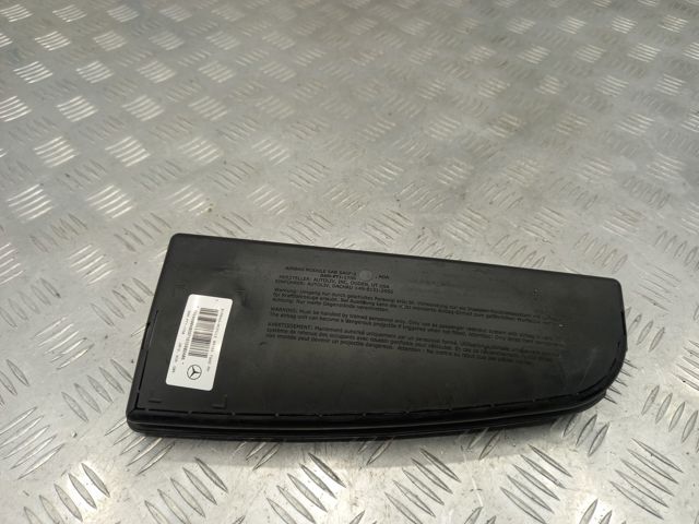 Подушка переднього сидіння A1668600402 MERCEDES