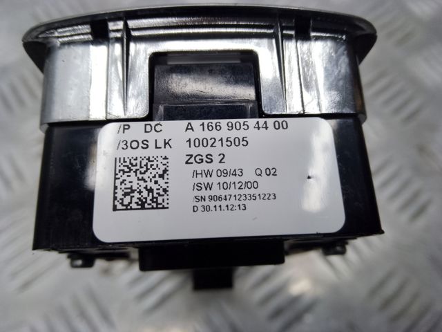 Кнопки переднього лівого склопід'ємника A16690544009107 MERCEDES