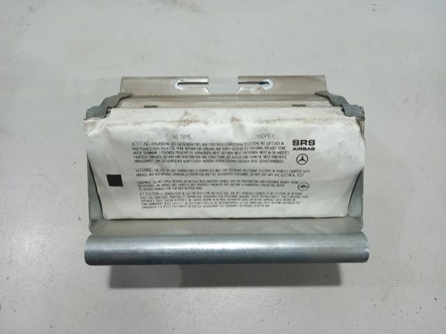 Подушка безпеки бокова A1688600605 MERCEDES