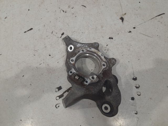 Цапфа поворотного кулака A2043500341 MERCEDES