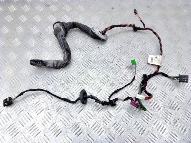 Джгут проводів задніх дверей A2044407706 MERCEDES