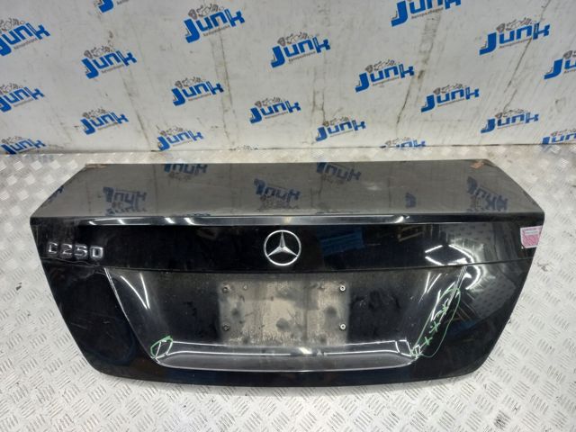 Кришка багажника кузова A2047500075 MERCEDES