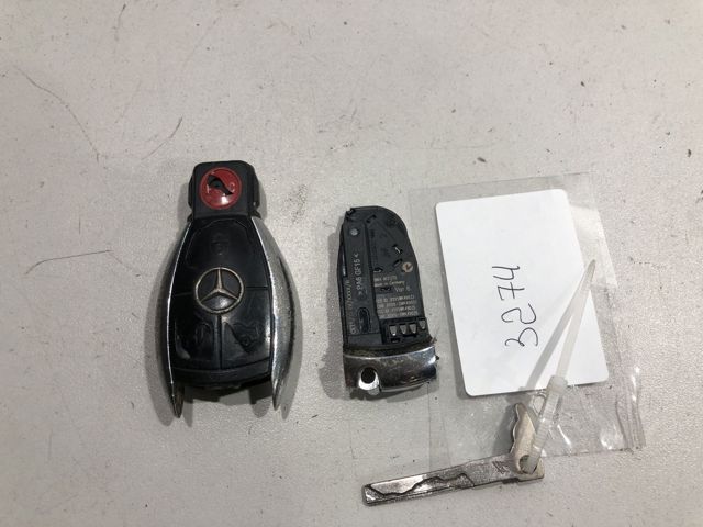 Ключ замка запалювання A2049051104 MERCEDES
