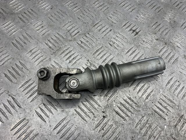 Вал рульової колонки, нижній A2054620478 MERCEDES