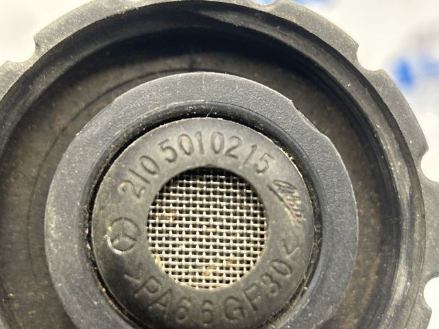 Пробка розширювального бачка A2105010215 MERCEDES