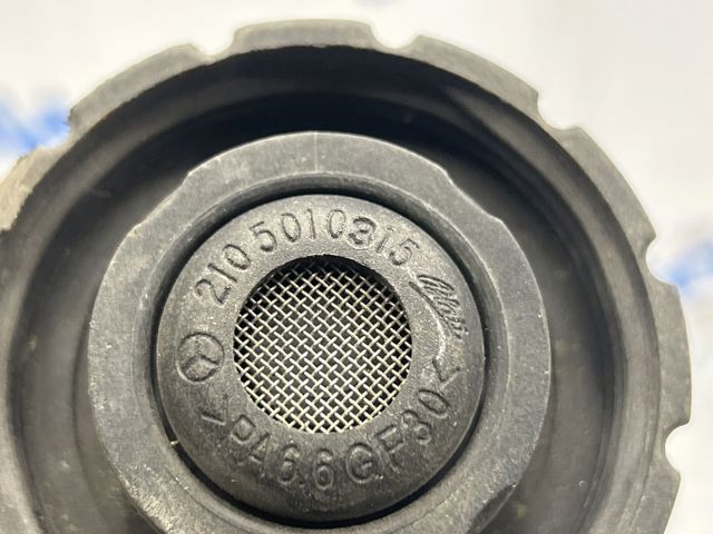 Кришка розширювального бачка A2105010315 MERCEDES