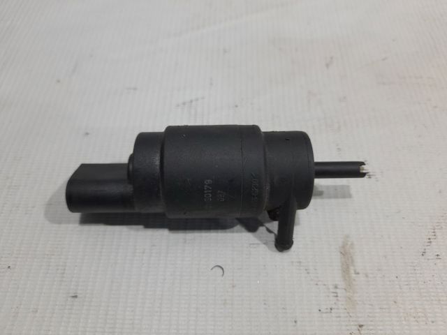 Моторчик омивача переднього скла A2108690921 MERCEDES