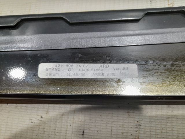 Молдинг задніх правих дверей A2116903487 MERCEDES