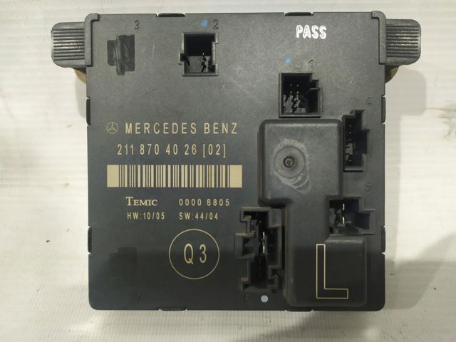 Блок комфорту задніх дверей A2118704026 MERCEDES