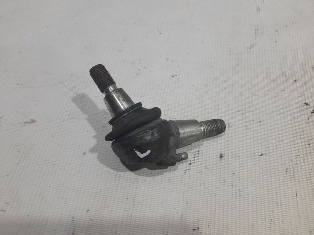 Кульові на авто A2123300135 MERCEDES