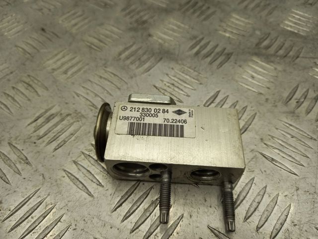 Клапан TRV, кондиціонера A2128300284 MERCEDES