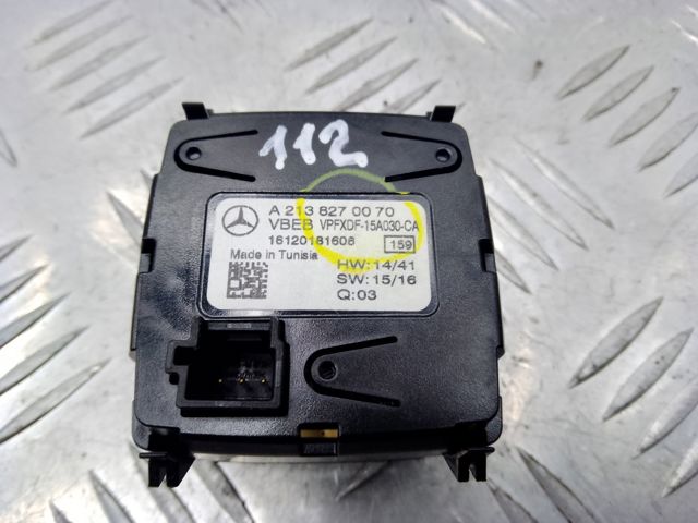 Годинники в салон, на панелі A2138272000 MERCEDES