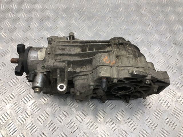 Міст середній в зборі A2463501802 MERCEDES