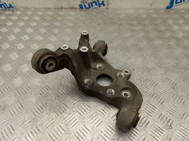 Кулак поворотний правий A2463503441 MERCEDES