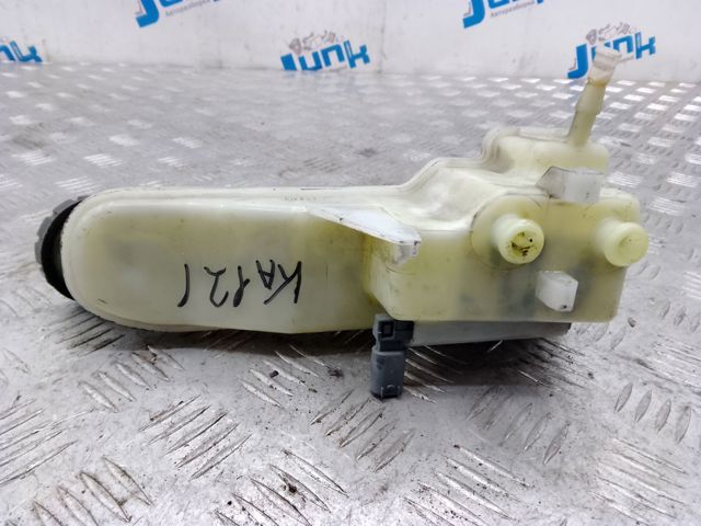 Бачок головного гальмівного циліндру (гальмівної рідини) A2464300202 MERCEDES