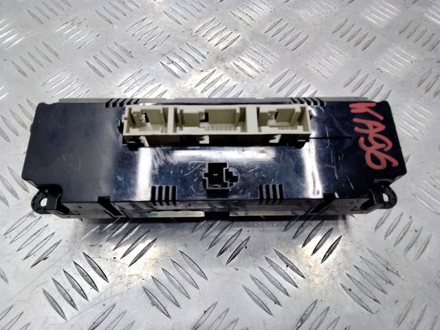 Блок управління кондиціонером A2519000101 MERCEDES
