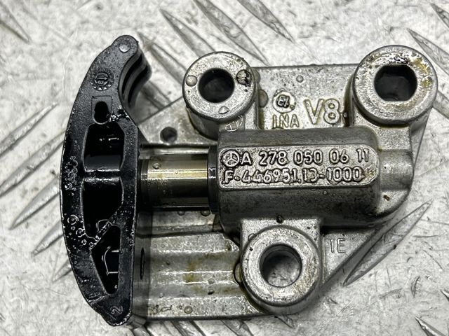 Натягувач ланцюга ГРМ, правий A2780500611 MERCEDES