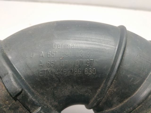 Патрубок повітряний, вихід повітряного фільтра A6510900337 MERCEDES