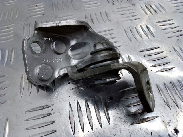 Петля задніх дверей, правих BB5Z7826800C FORD