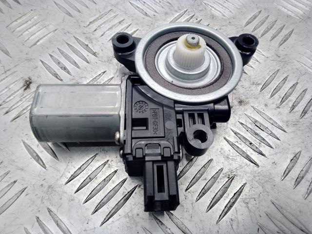 Мотор склопідйомника дверей задніх, лівих BHP15958X MAZDA