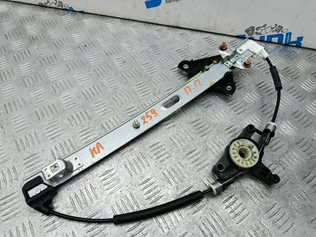 Механізм склопідіймача двері передньої, правої D10E58590B MAZDA