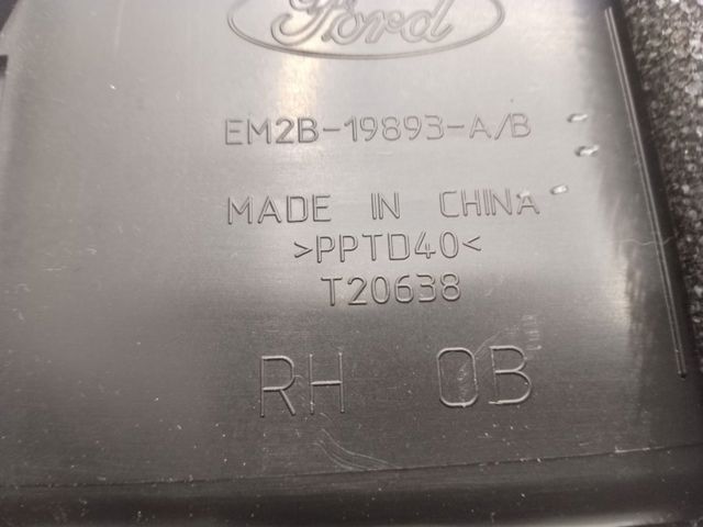 Решітка повітропровода права EM2Z19893BG FORD
