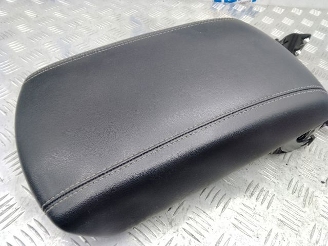 Підлокітник переднього сидіння FT4Z5806024AD FORD