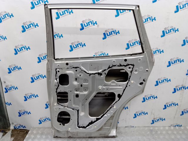 Двері задні в зборі H210M1AAAA NISSAN