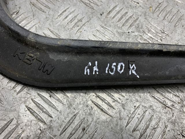 Балансир задній верхній, лівий/правий KB7W28C10 MAZDA