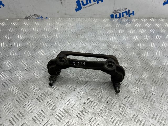 Кронштейн гальмівного супорта LR015566 LAND ROVER