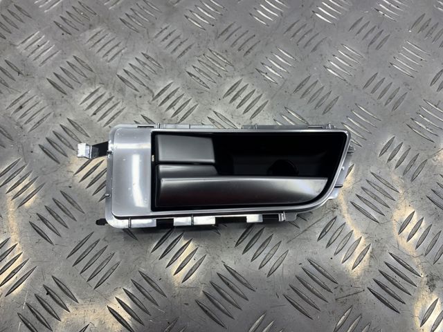 Ручка задніх дверей, внутрішня, ліва LR020247 LAND ROVER