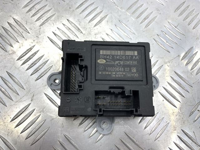 Блок комфорту передніх дверей LR023342 LAND ROVER