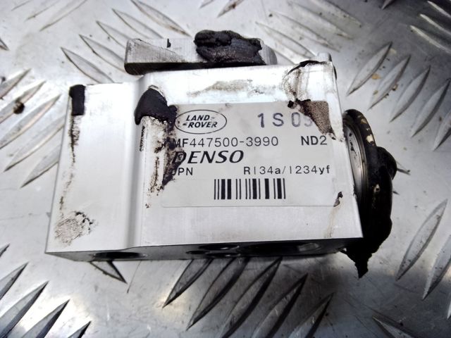 Клапан TRV, кондиціонера LR036378 LAND ROVER