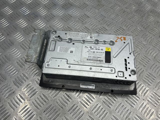 Підсилювач звуку аудіосистеми LR045327 LAND ROVER